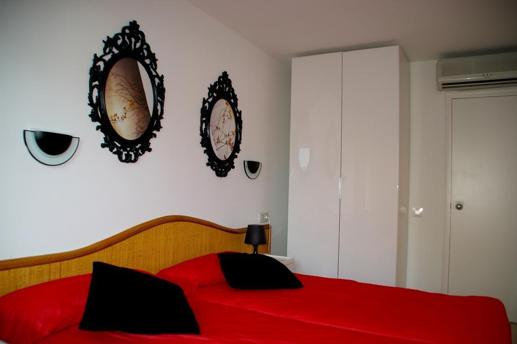 Apartamentos Centremar L'Estartit Rum bild